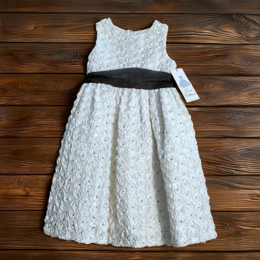 NWT Rare Editions White Sequined Rose Dress Size 6